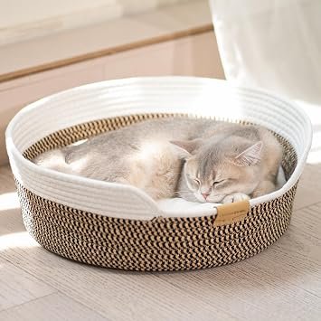 CheerPals Cat Bed with Soft Cushion, 47 cm Washable Cat Basket Bed, Brown