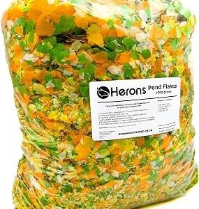 HERONS - Pond Flakes 1 KG - 10L - For Koi, Carp and Other Pond and Coldwater Fish - With Essential Vitamins, Minerals and Trace Elements - Supports Healthy Immune System - Does Not Cloud Water